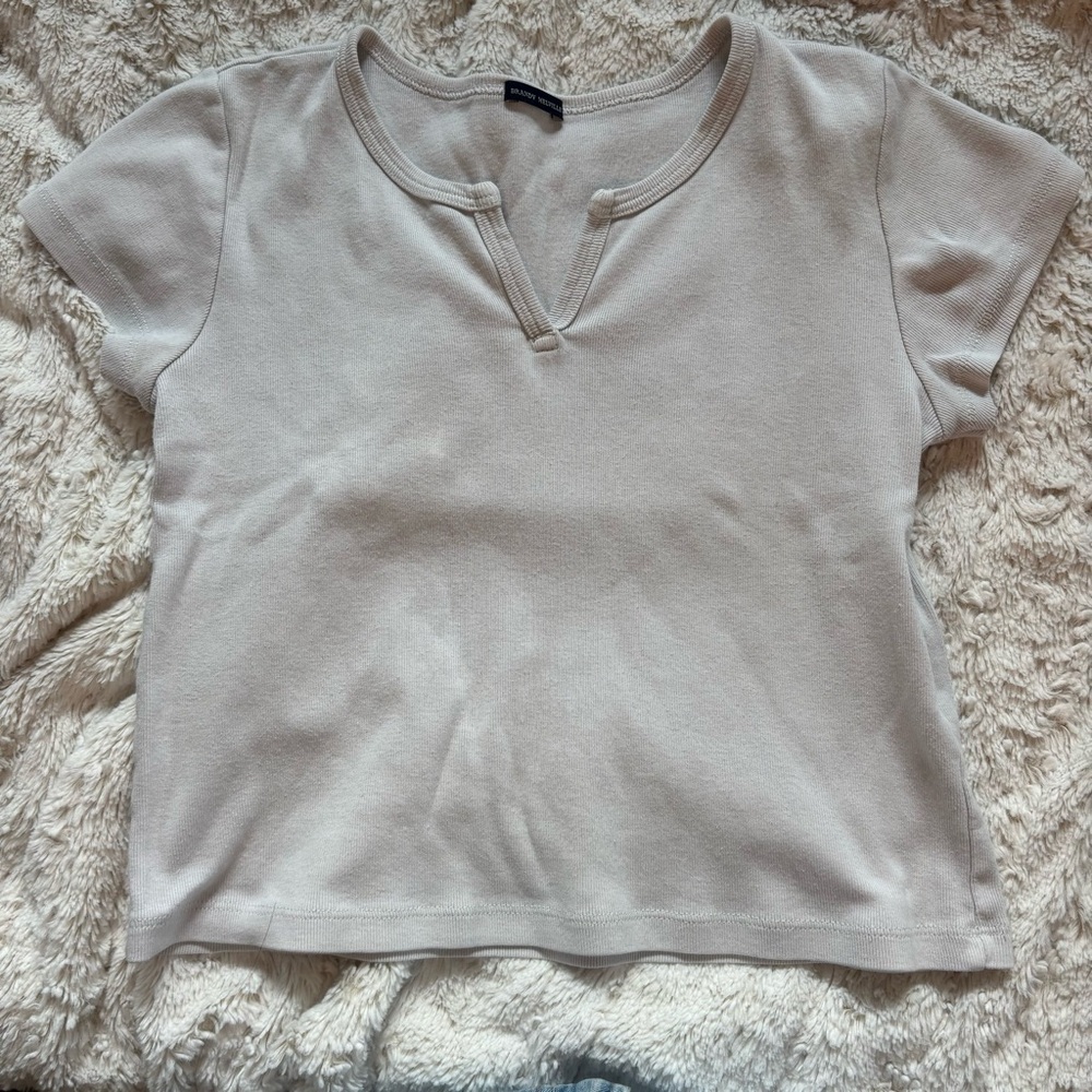 Brandy Melville White Cropped Top